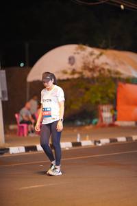 BIB: 
                            <button type="button" onclick="openModal(24609583)" class="btn btn-primary btn-sm float-right btn-popup" data-toggle="modal" data-target=".modal-high-quality">
                        <i class="fas fa-shopping-cart"></i> Add to Cart
                    </button>
                                            <button type="button" onclick="isThisMe(24609583, true)" class="btn btn-success btn-sm float-right btn-popup btn-isme hidden" data-toggle="tooltip" data-placement="bottom" title="นี่คือรูปของคุณใช่ไหม คลิกที่นี่เพื่อเอาเข้าอัลบั้ม">
                        <i class="fas fa-plus"></i> Add to album
                    </button>
                    <button type="button" onclick="isThisMe(24609583, false)" class="btn btn-warning btn-sm float-right btn-popup btn-isnotme hidden">
                        <i class="fas fa-ban"></i> Remove from album
                    </button>